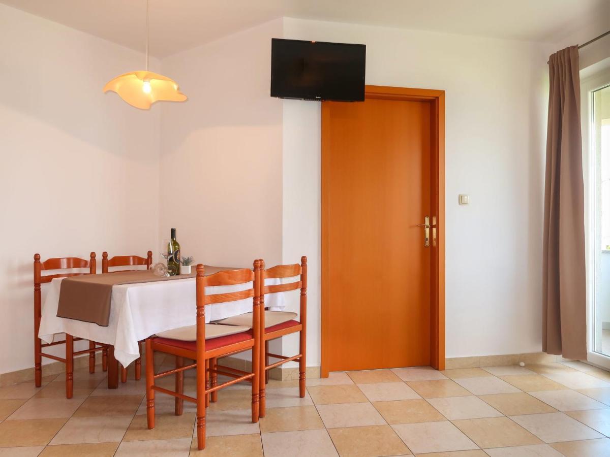 Apartment Marija - Vrb102 By Interhome Vrbnik Eksteriør billede